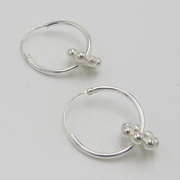 Preview: 925 Silber Ohrringe mit Blümchenmini Brezel