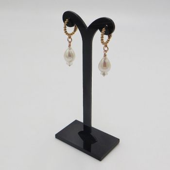 Preview: Ohrbrisur mit edlem Perlentropfen