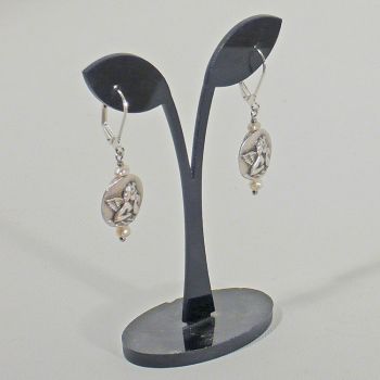 Preview: Ohrringe Schutzengel mit Süßwasserperlen