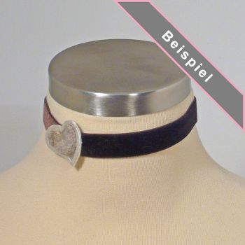 bsp_kropfband-samt-filzherz