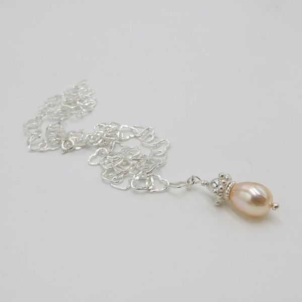 925 Silber Herzkette liegend