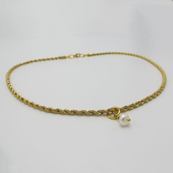 Kette aus Edelstahl vergoldet mit Süßwasserperle